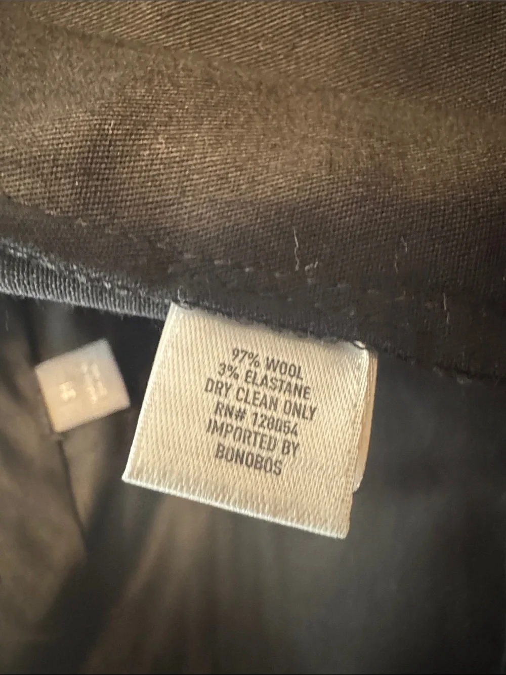 BONOBOS Jetsetter Slim Fit Stretch Italian Wool Suit 38S / 31 Dark Charcoal Gray